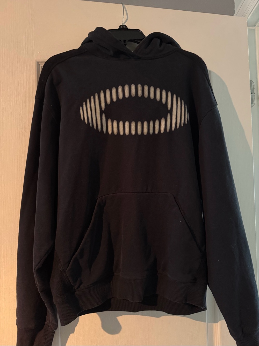 Black oakley hoodie